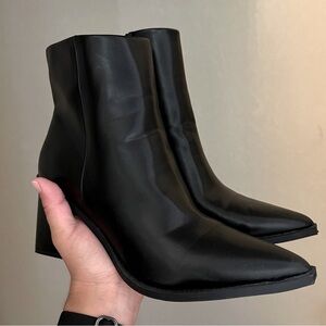 Pointed chunky heel boots